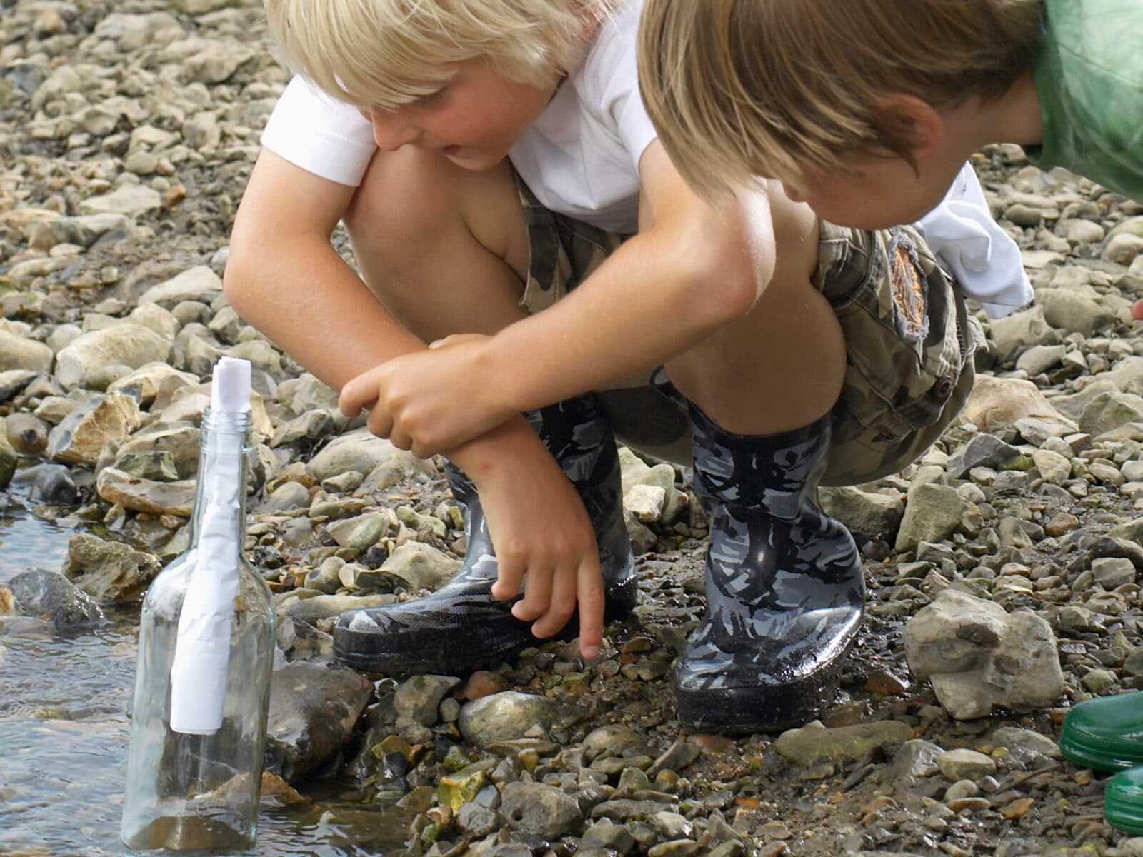 hampshire, 6-7 years, adventure, blonde hair, bottle, boy, brother, carefree, caucasian, childhood, ...