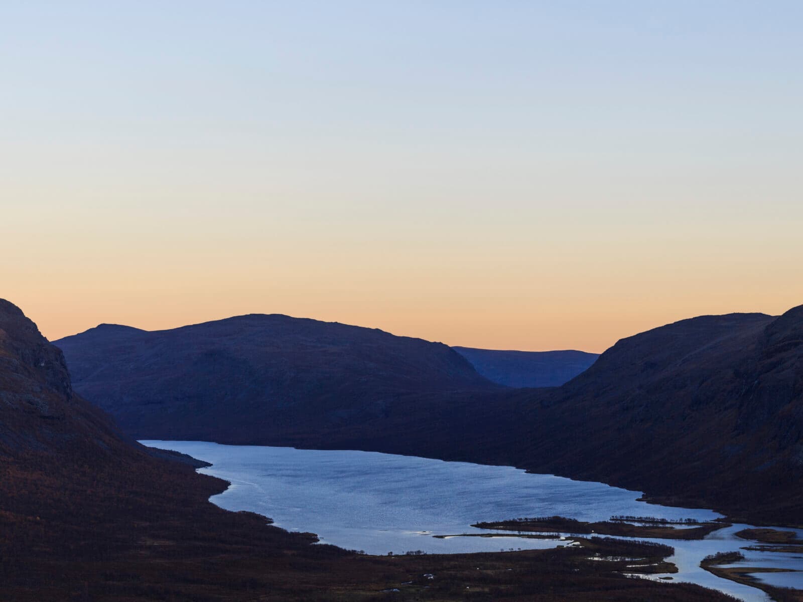 Abisko,svart,solnedgång,berg,moln,kväll,solnedgång