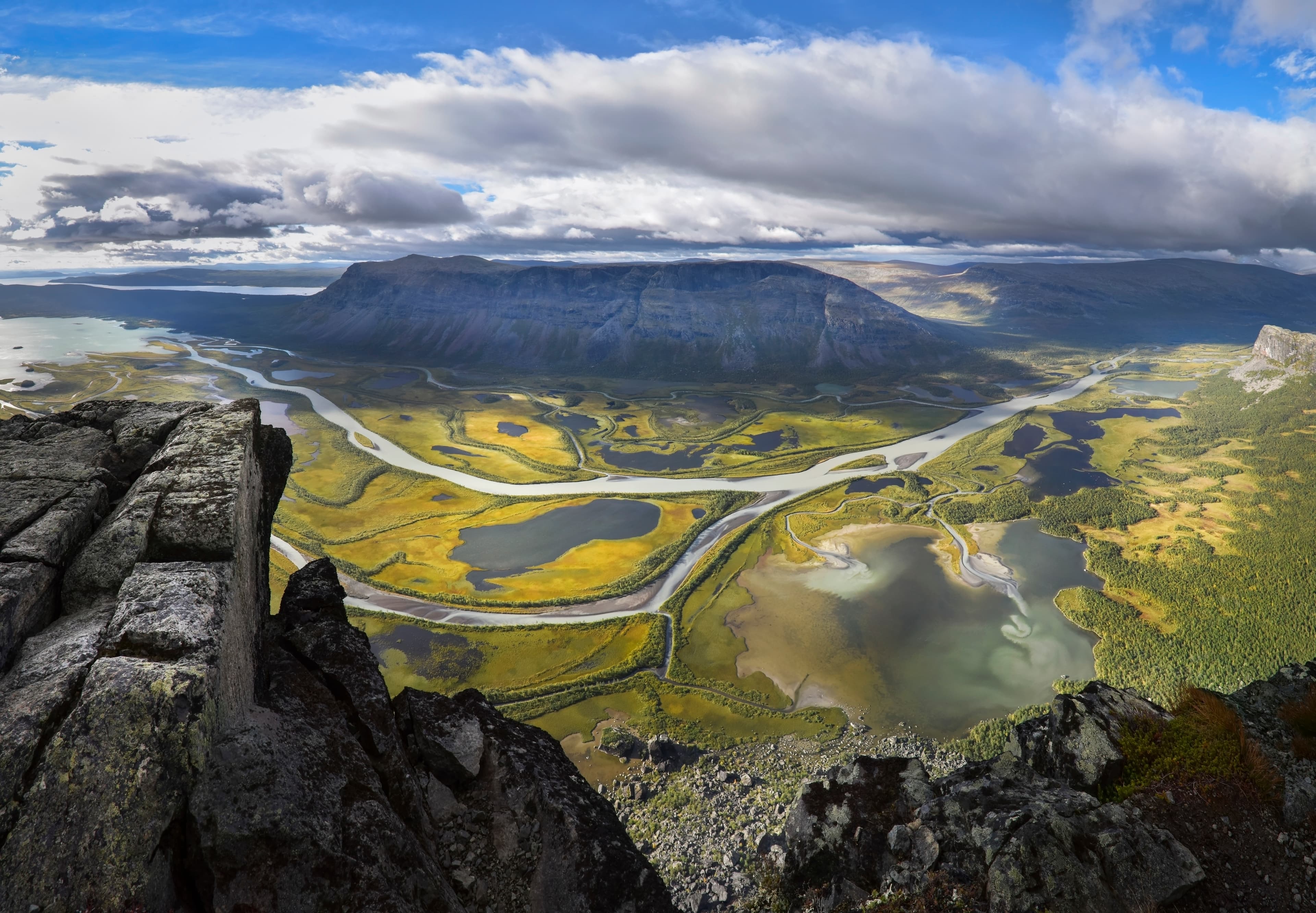 rahpaaedno, nationalpark, lappland, berg, storslaget, landskap, svensk natur, vandring, sommar, vår