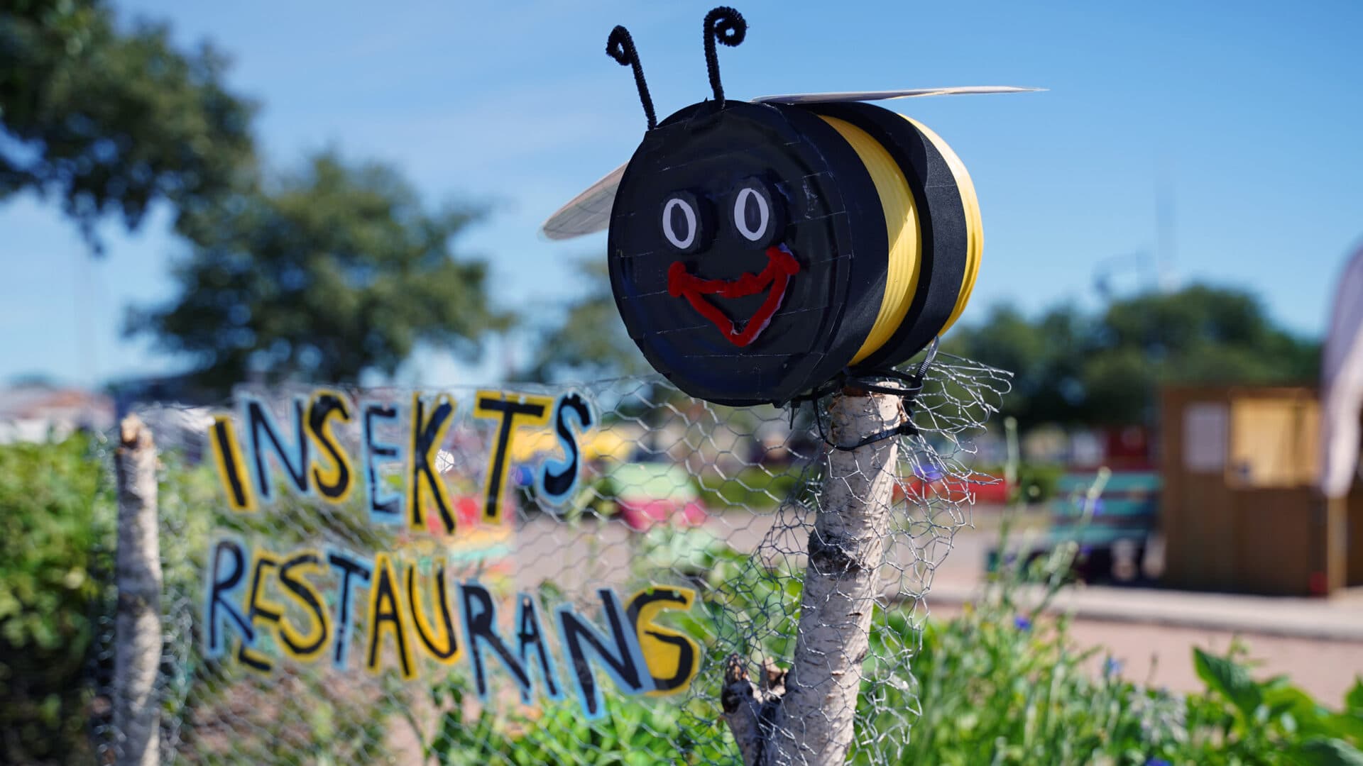 insektsrestaurang, bihotell, biholk, blommorförbin